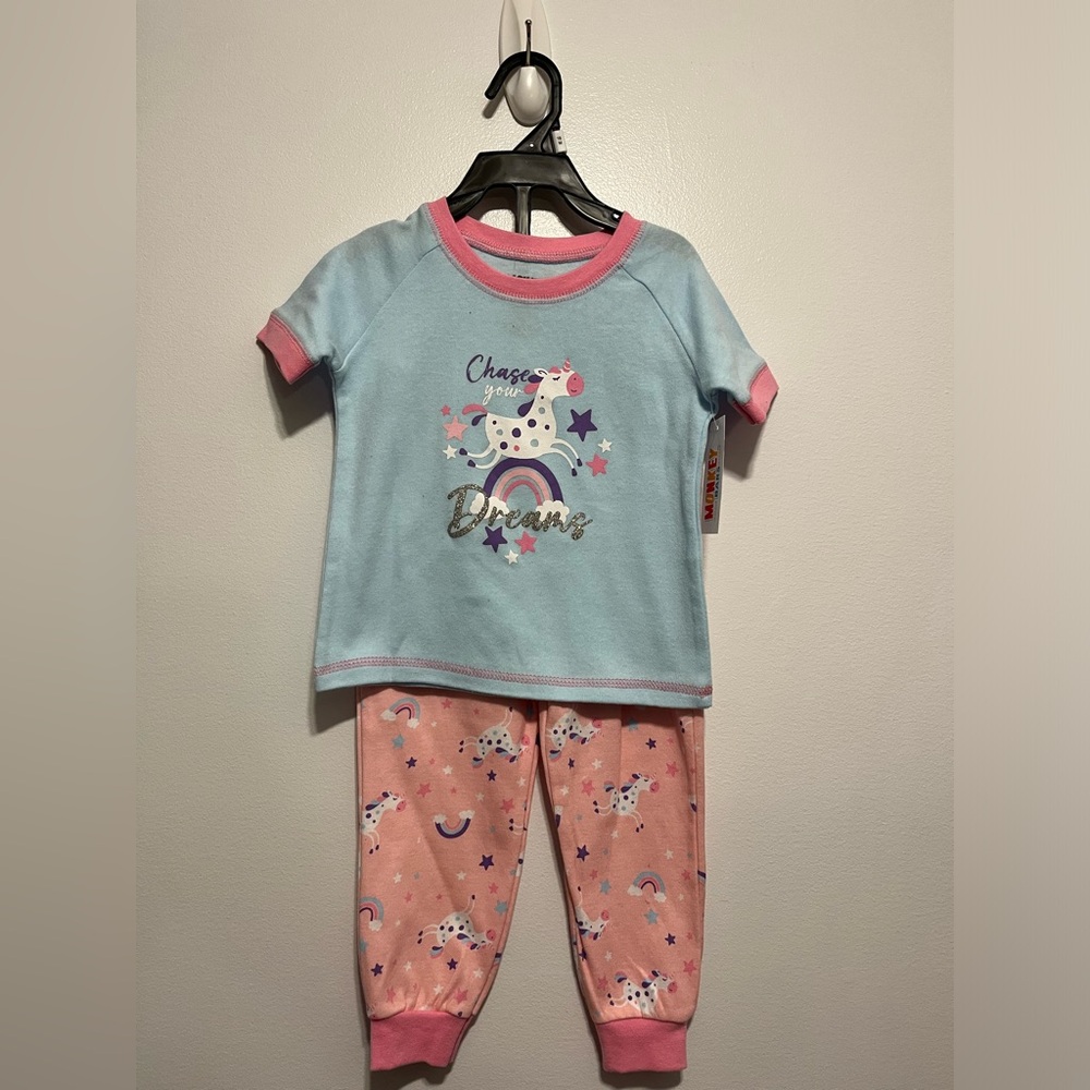 NWT Monkey Bars Unicorn Girl 2Piece Pyjama Set Size 18M